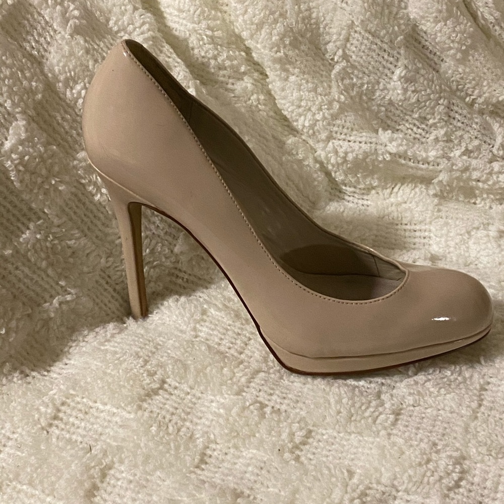 ALDO Nude Patent Leather Platform Pumps 8.5